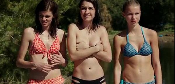  Cortney Palm BigTits Zombeavers